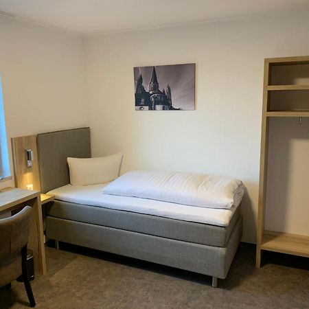 Hotel B4 Limburg an der Lahn Bilik gambar