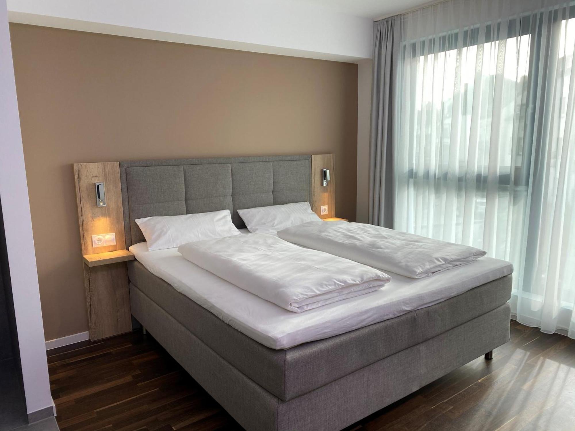Hotel B4 Limburg an der Lahn Bilik gambar