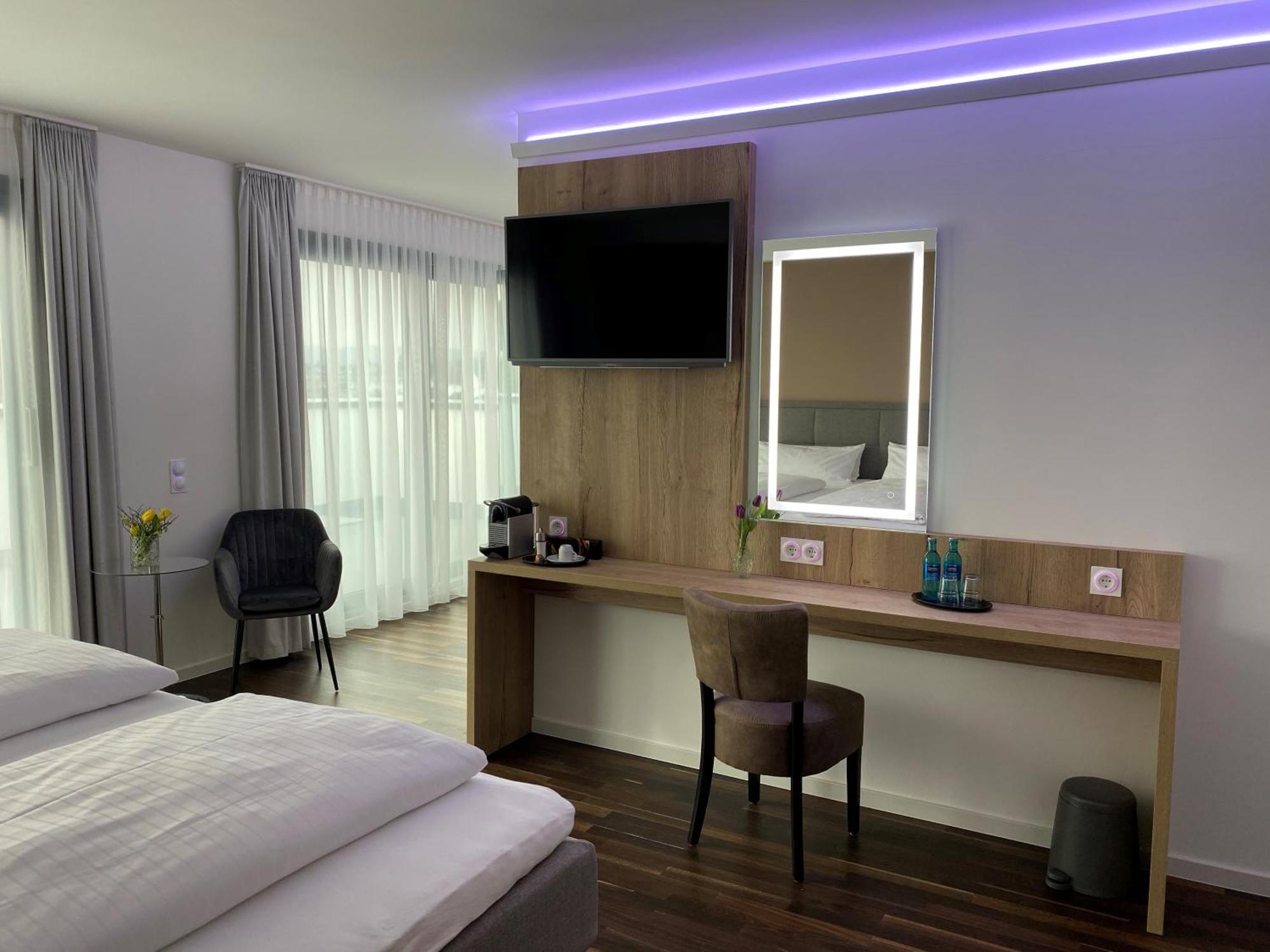 Hotel B4 Limburg an der Lahn Bilik gambar